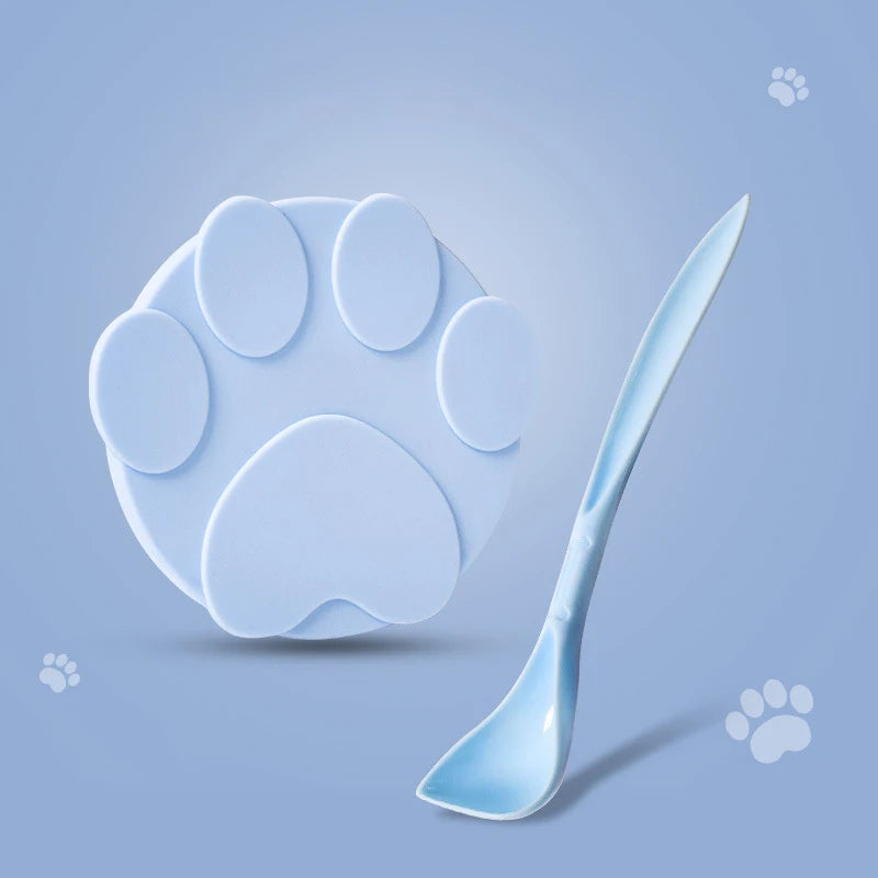 Pet Food Can Lid with Built-in Spoon – Mess-Free Feeding & Storage.