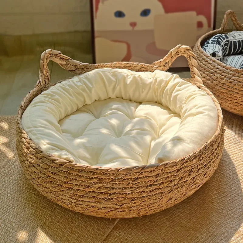 Round Cat Bed for Indoor Cats – Soft & Cozy Sleeping Spot